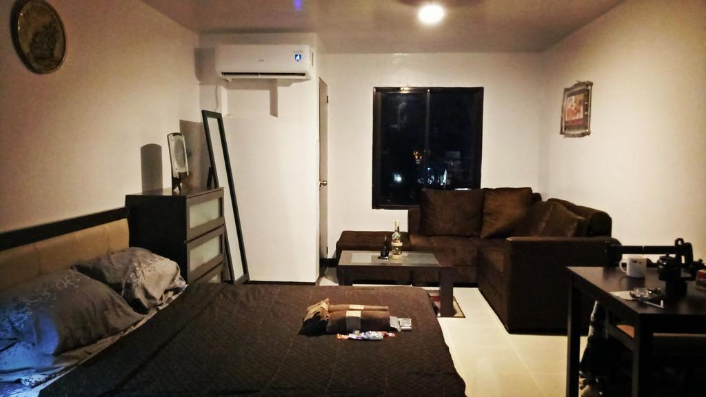 Darvy Suite Muntinlupa City Exteriör bild